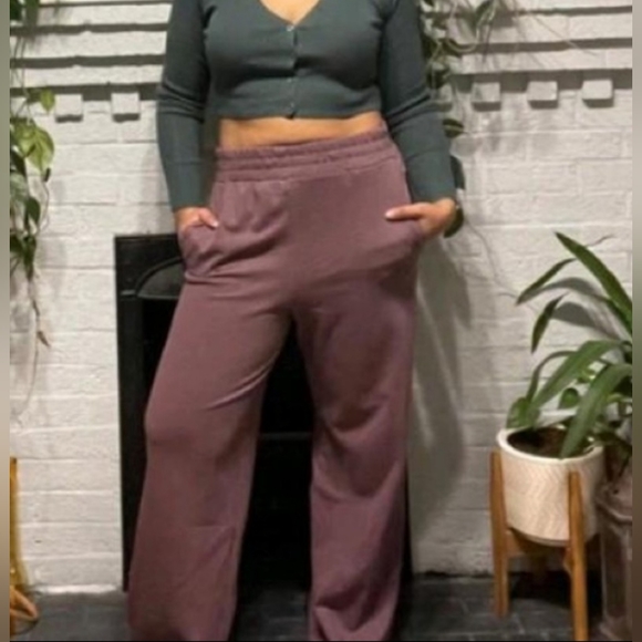 WILD FABLE High-Rise Straight Leg Unisex Mauve Sweatpants Variou… - Picture 4 of 12